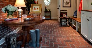Traditional brown interior brick flooring
