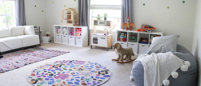 Frieze carpet in kids room